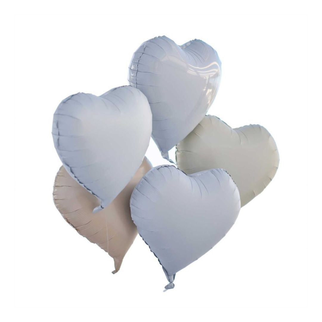 Heart-shaped balloons in white and beige on a white background - Remarkable Parties